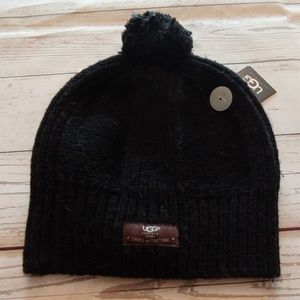 NEW WITH TAGS UGG HAT, TOBOGGAN, BEANIE